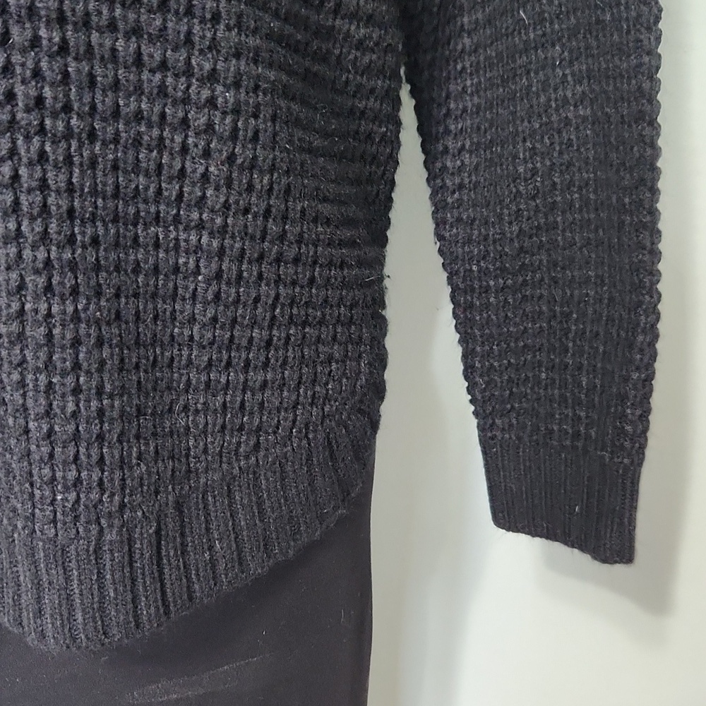 Fashion Black Acrylic Sweater - Picture 8 of 13